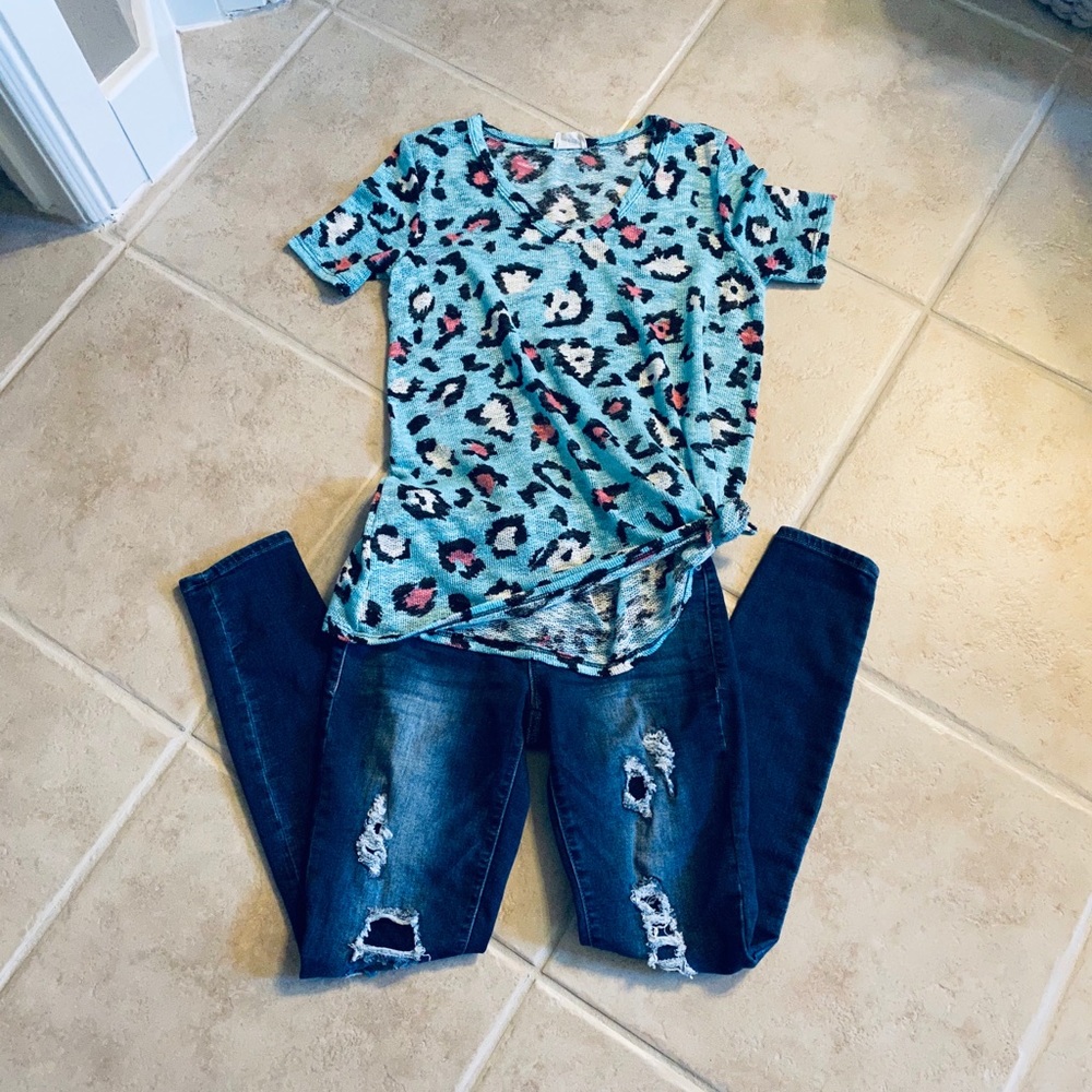 Multi leopard top - Picture 4 of 5
